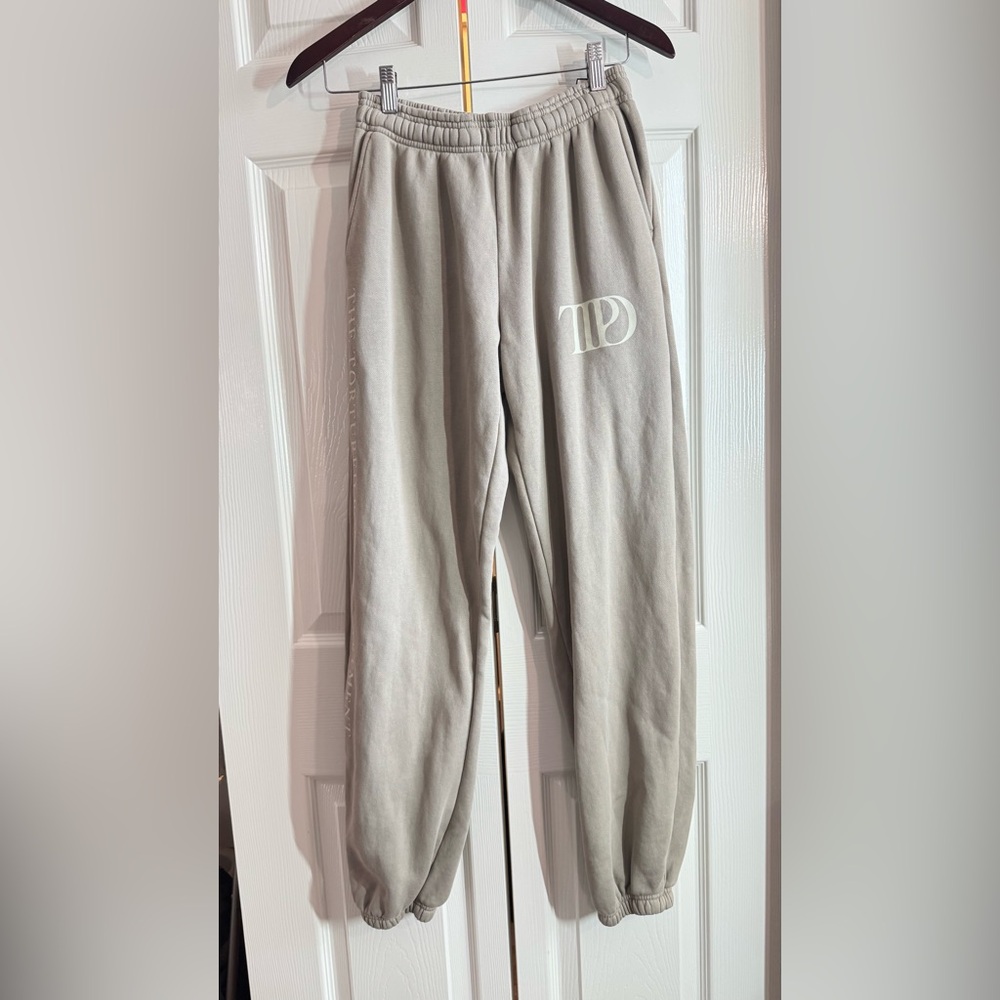 Taylor Swift THE TORTURED POETS DEPARTMENT BEIGE SWEATPANTS - Small - Picture 2 of 8